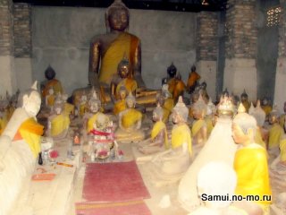Храм Ват Самрет (Wat Sumret)